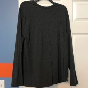 Nautica Men’s Long Sleeve Grey Performance Tee